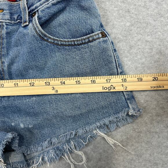 Levi's VTG Classic Jean Shorts SZ S Light Wash Denim Distressed Mid Rise Cut-Off - Picture 6 of 8